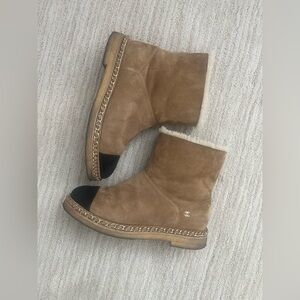 Chanel chain link accent suede boots, size 38